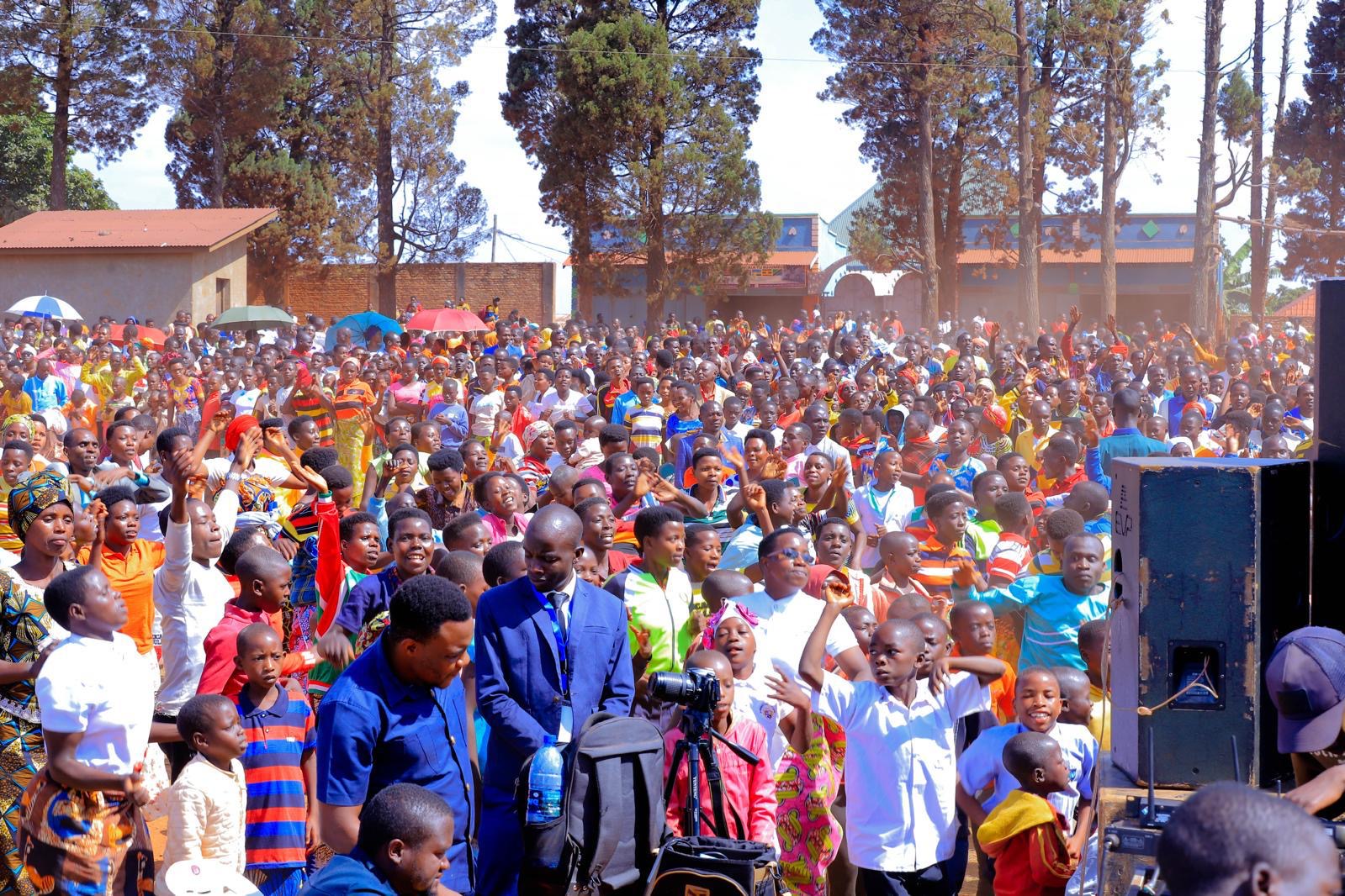 Community members gathered for outreach support